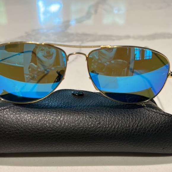 Ray Ban Blue and Gold Aviator Sunglasses, Model RB3026. - Picture 3 of 3